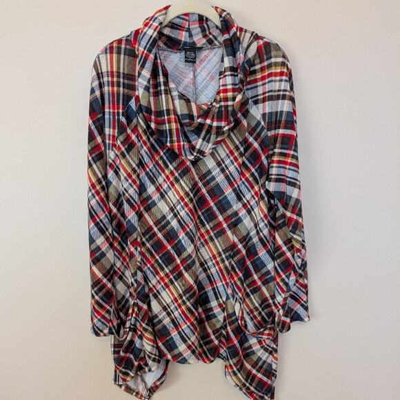 Robert Louis Tops - Robert Louis plaid tunic cowl neck handkerchief hem patch pockets EUC Large